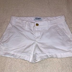 White Old Navy Shorts Y2K Casual Shorts - White - Women’s Size 2